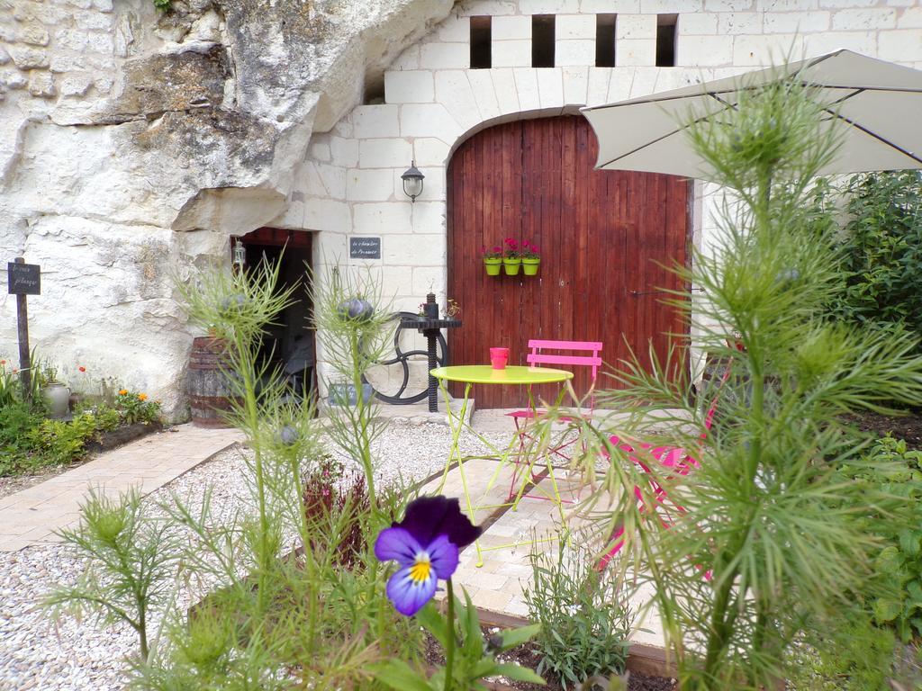 Les Troglos De Beaulieu Loches Bagian luar foto